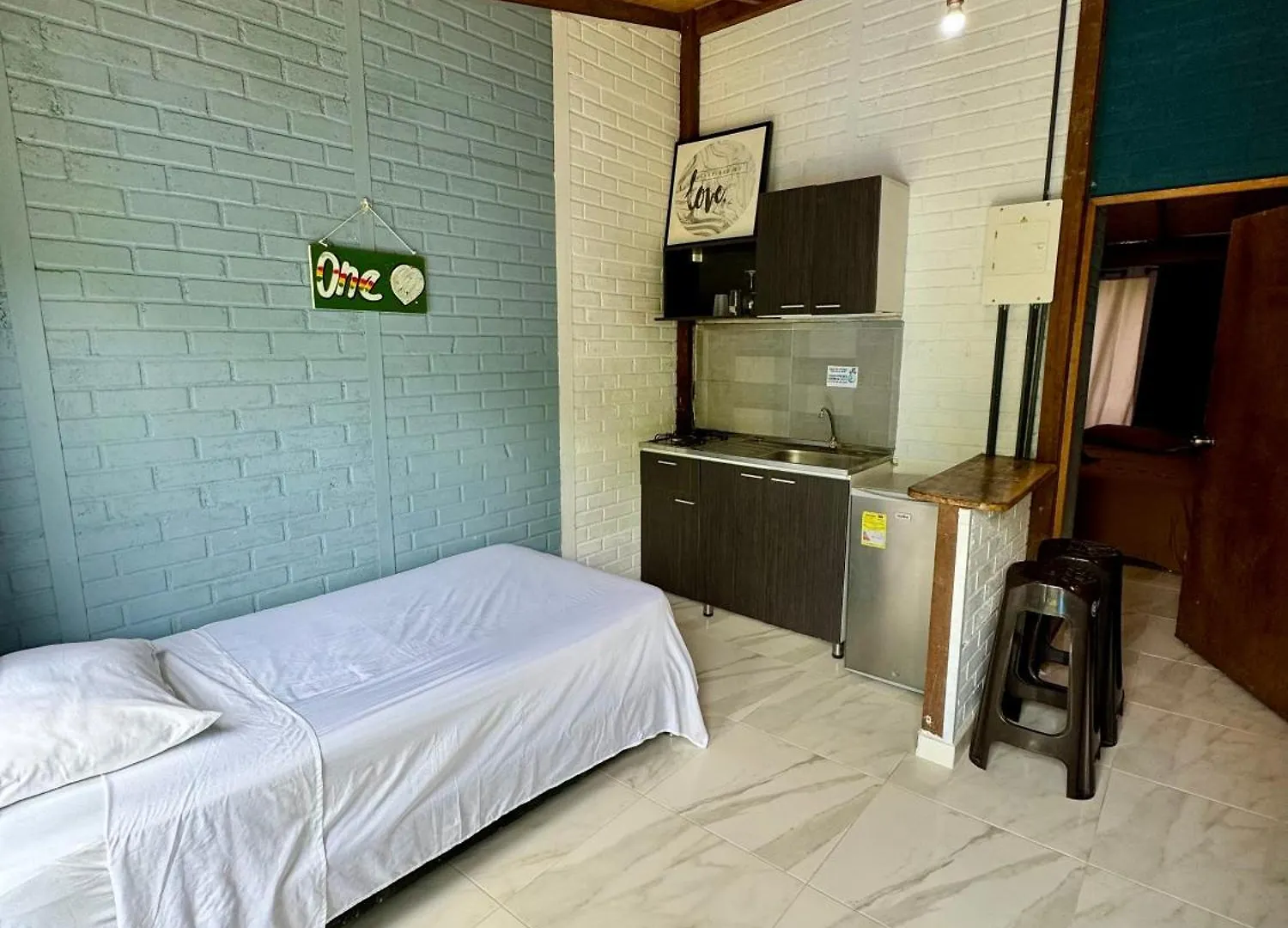 Posada Miss Anibel San Andres  Inn